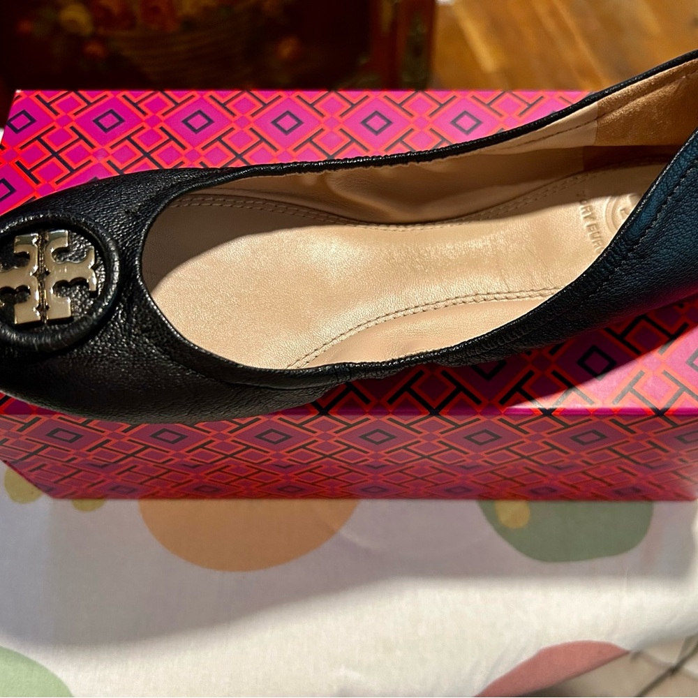 Tory Burch flats